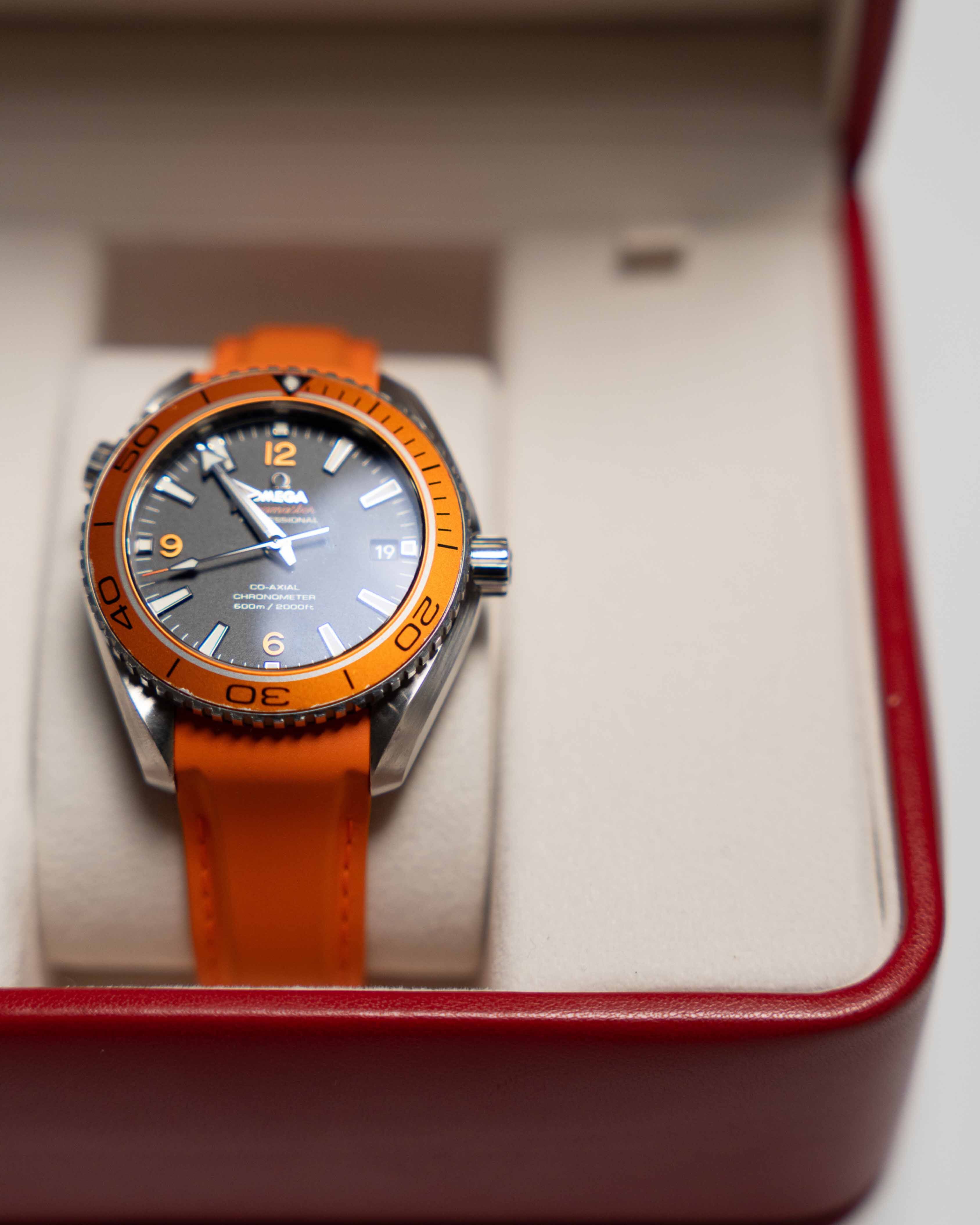 Omega Uhr als Beispiel für den Verkauf von Luxusuhren und Markenuhren
