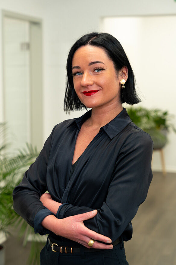 Mitarbeiterfoto von Raihana Paassen, Leitung Vertrieb